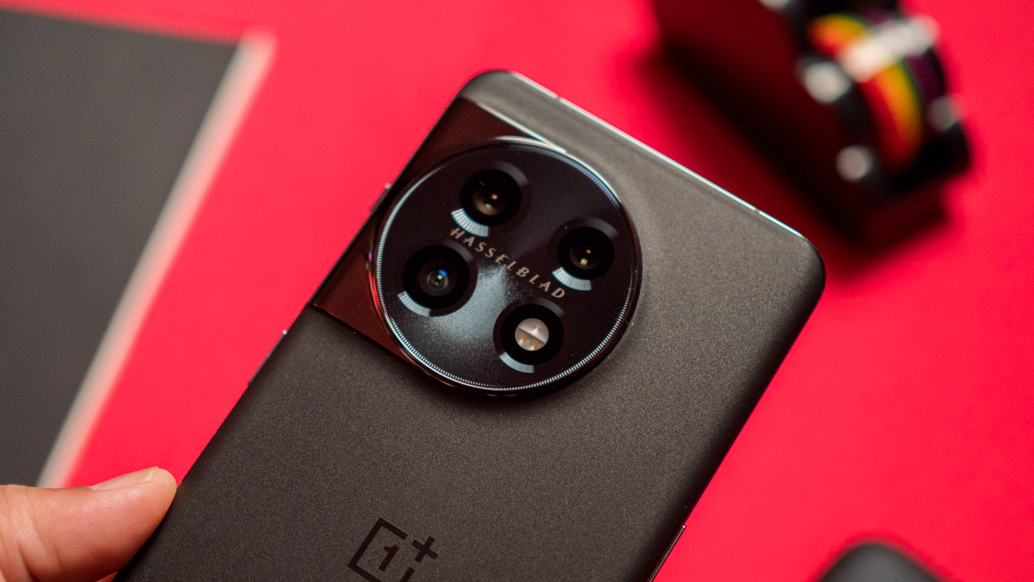 OnePlus 12 rumor points to welcome display and camera improvements